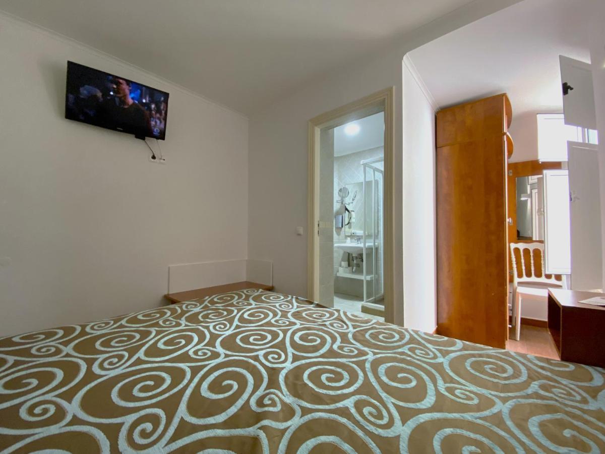 Na Crista Da Onda Hotel นาซาเร ภายนอก รูปภาพ